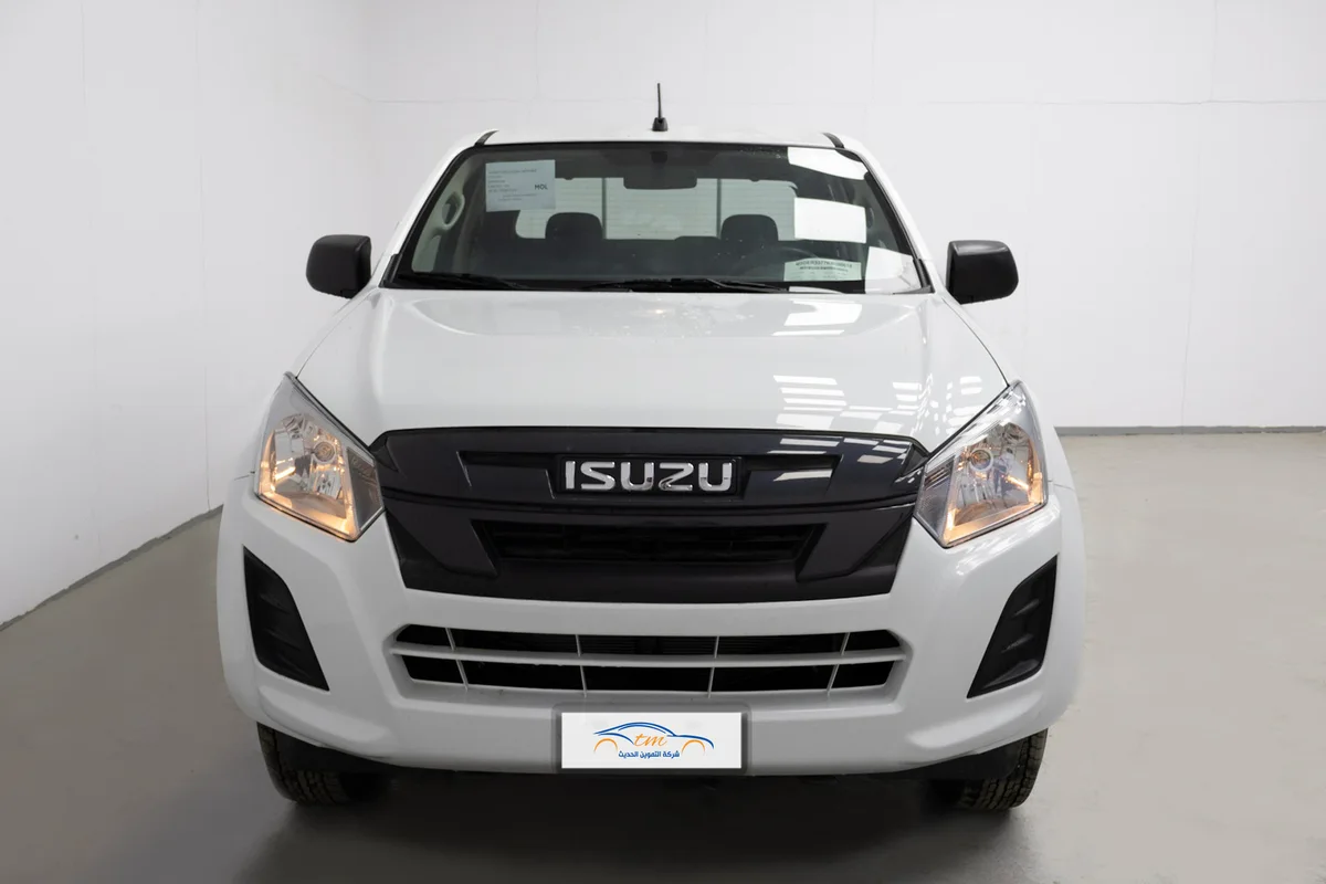 ISUZU D-MAX double-cab pickup standard 150 hp 2024