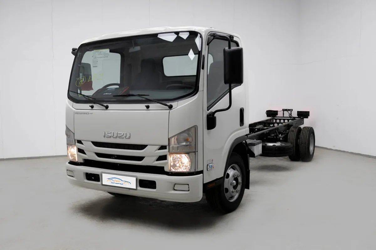 ISUZU dyna 5 tons 4.95 meters long 2024