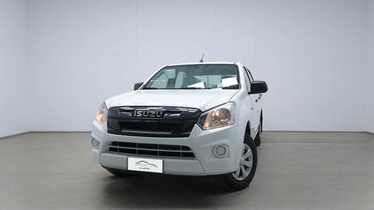 ISUZU D-MAX Standard double cabin 1.9L 150 HP regular windows 2025