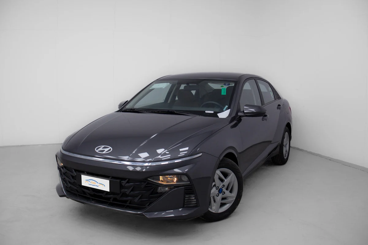 webstdy_1731493138HyundaiAccentSmart2024.webp
