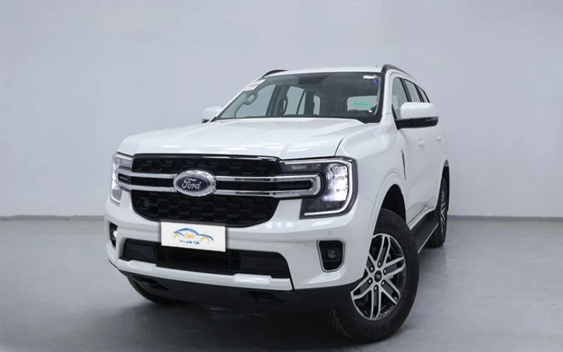 فورد إيفرست اكس الي تي 2025 افضل سيارات عائلية 7 في السعودية