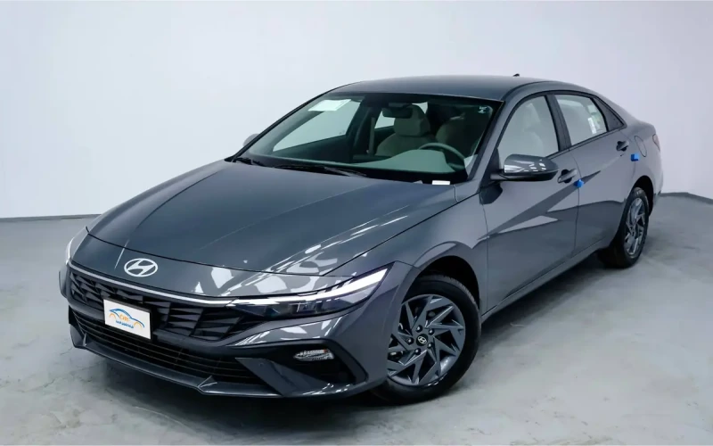 Hyundai Elantra 2024