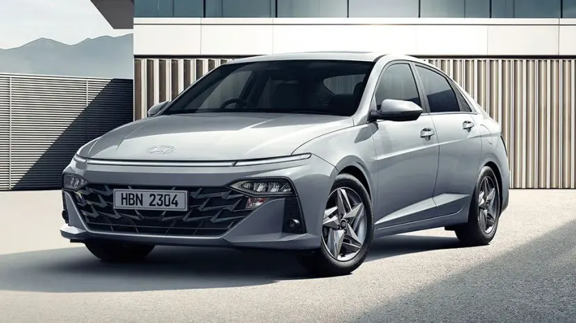 مقارنة بين فئات سيارة هيونداي اكسنت 2024 في السعودية